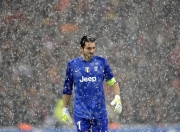 穆雷焦点对战，东契奇与80激战热火分钟，领先优势明显胜负难料！观众掌声雷动